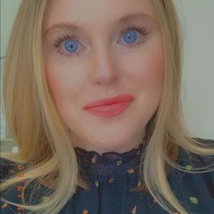 Meet your Posher, Alexandra